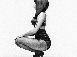 Nicki Minaj black and white wallpaper